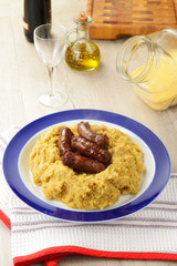 Salsiccia con polenta