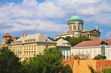 Fototapeta na wymiar View of an Esztergom Basilica