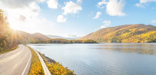 Foto op Plexiglas Atlantische weg Panorama of beautiful autumn view