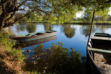 Anjou > Rivi&egrave;re > Barque