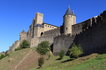 Fototapeta na wymiar Zamek hrabiego, średniowieczne miasto - Carcassonne