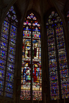 Vitrail - Basilique Saint-Nazaire, cit&eacute; m&eacute;di&eacute;vale - Carcassonne