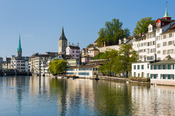 Fototapeta na wymiar Zurich in a summer morning