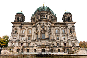 view of Berliner dom from Spree river © vvoe