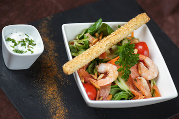 salade composée crudités crevettes 3