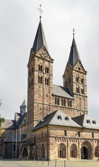 Fototapeta na wymiar Fritzlar Cathedral, Germany