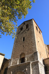 Fototapeta na wymiar Abbaye de Gellone