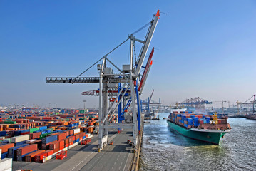 Container Terminal - Hamburg. - obrazy, fototapety, plakaty