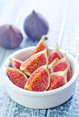 fresh figs