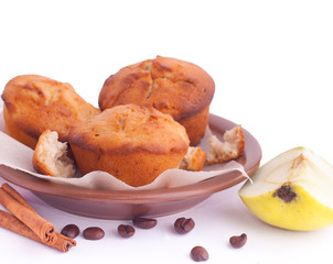 Muffins with apple and cinnamon