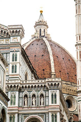 Fototapeta na wymiar Il Duomo on White