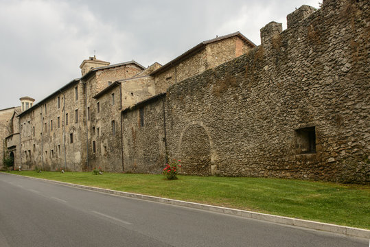 houses in medieval city walls, Rieti