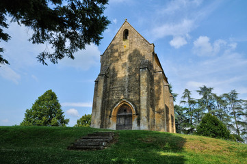 Fototapeta na wymiar Cheylat kaplica św Dżinów w Dordogne