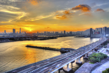 Fototapeta na wymiar Sunset downtown in Hong Kong