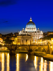 Night view of the St  Peter s Basilica in Rome, Vatican. Italy