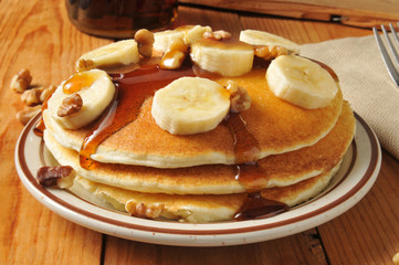 Banana nut pancakes