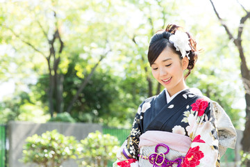 Beautiful asian kimono woman - 57831458