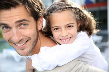 Portrait of daddy with cute little girl