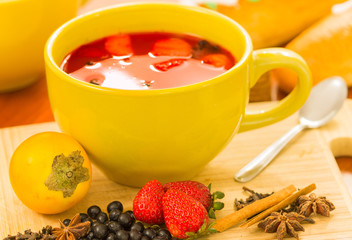 \Ecuatorian dish colada morada and guaguas de pan