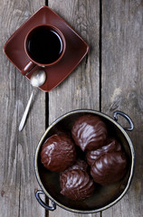 Vase with marshmallows in chocolate and coffee