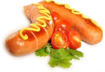 Perritos calientes con tomate natural