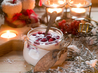 Yoghurt dessert