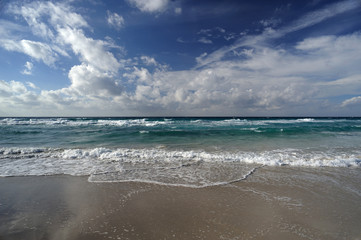 Fototapeta na wymiar Sea and beach
