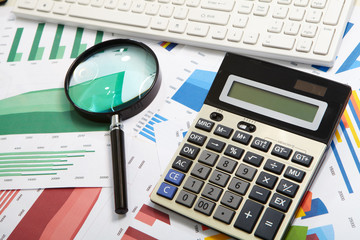 Obraz premium Calculator and magnifier
