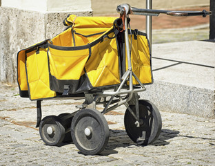 letter cart