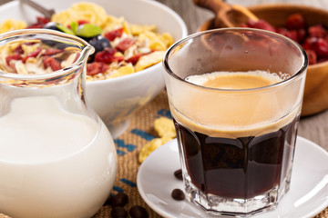 Coffee for breakfast with granola