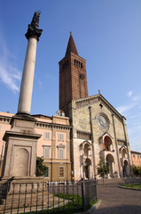 Le duomo roman de Plaisance