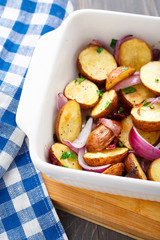 Baked potato with red onion