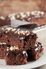 Gingerbread cake with chocolate and hazelnuts