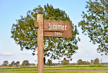 Zimmer frei