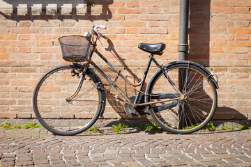 Fototapeta na wymiar Włoska rowery w starym stylu