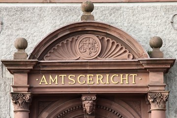 Eingang eines deutschen Amtsgerichts