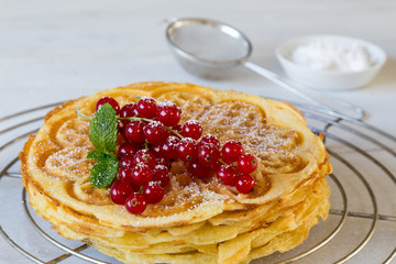 gestapelte selbstgemachte Waffeln