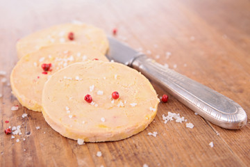 foie gras and knife