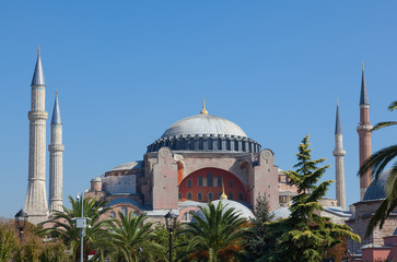 Fototapeta na wymiar Muzeum Hagia Sophia w Stambule w Turcji