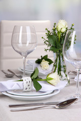 Table arrangement in restaurant