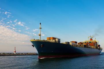 Container ship