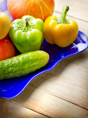 organic vegetables/ healthy eating background