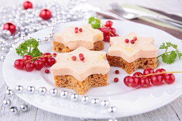 gingerbread with foie gras
