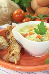 Hühnersuppe mit Tomaten
