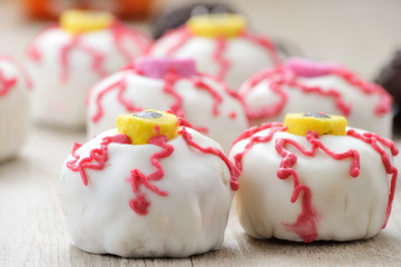 Dolci per Halloween decorati