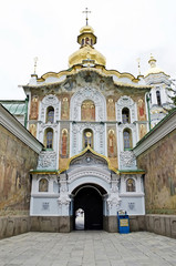 Fototapeta na wymiar The main gates of the Kiev Pechersk Lavra
