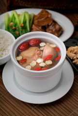 Chicken soup with ginseng