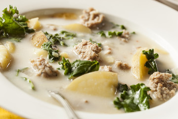 Sausage and Kale Tuscana Soup
