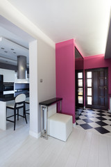 Vibrant cottage - kitchen and corridor