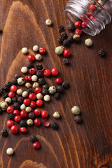 ビンから溢れたペッパー